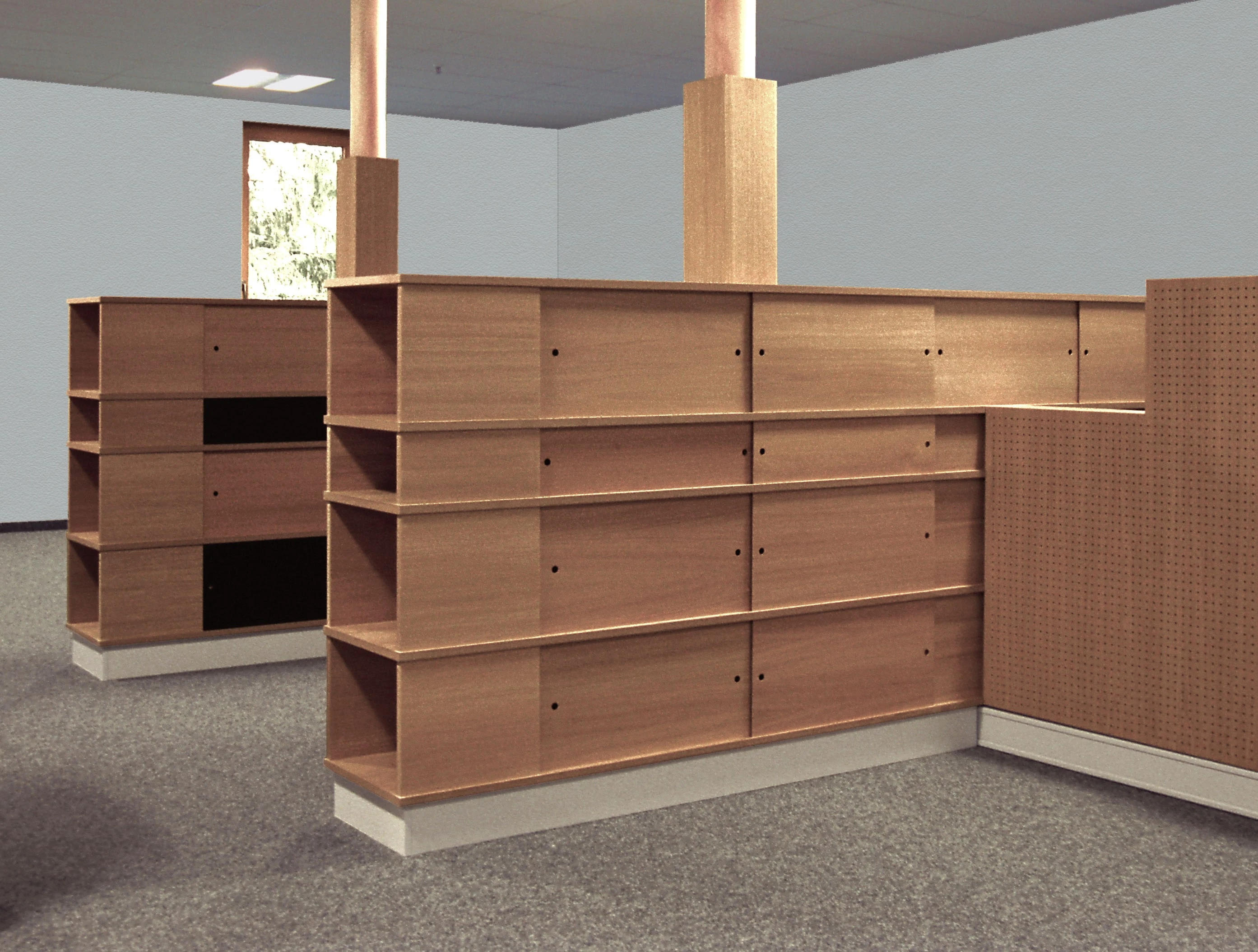 Highboards aus Eiche mit gelochten Paneelen neben Holzstützen in einem Büroraum.