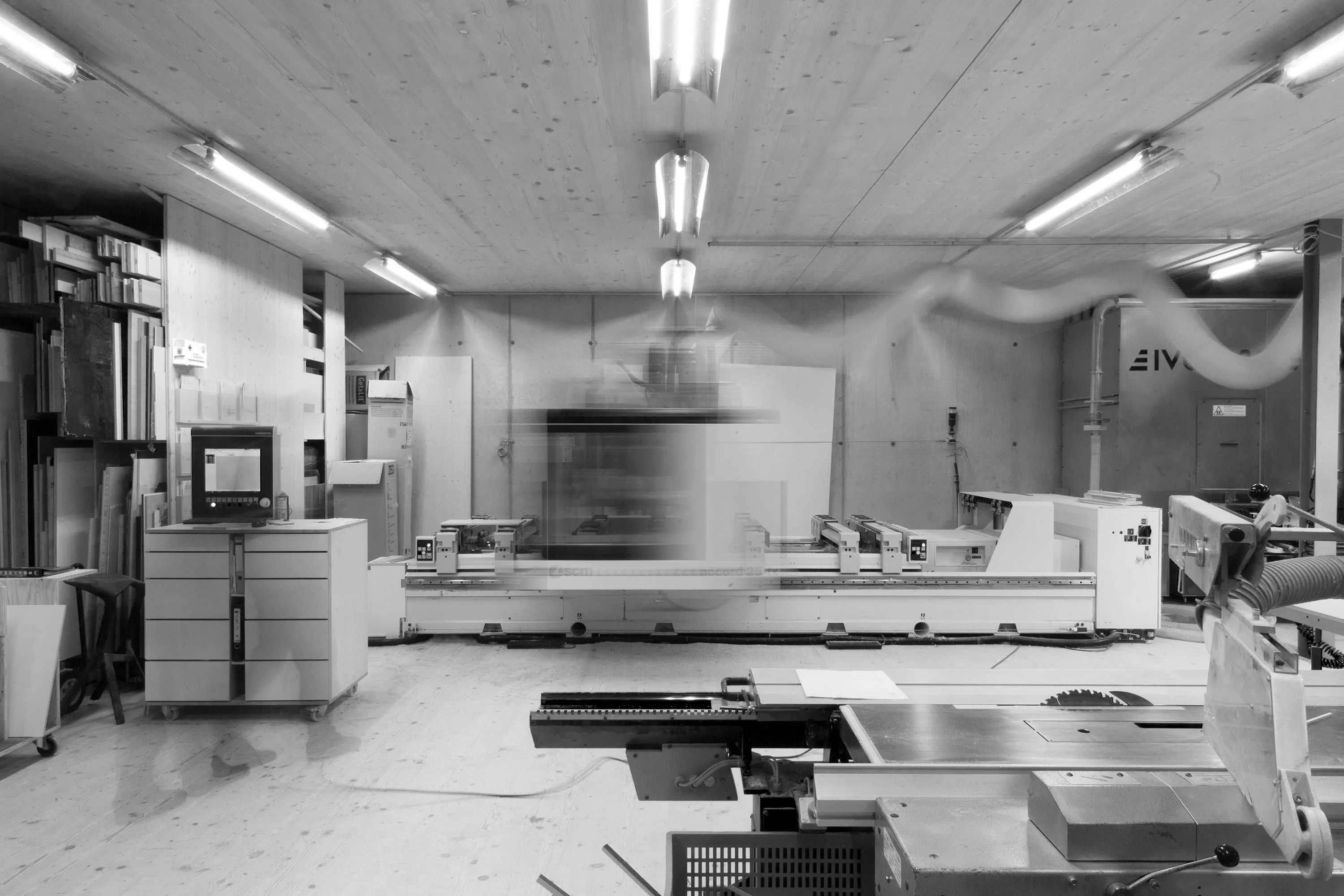 Machines in the workshop